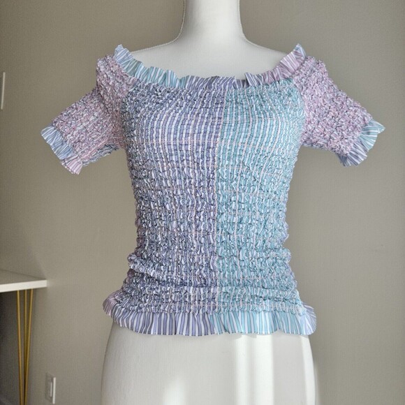 Petersyn Kinsey Top Ruffle Smocked Off The Shoulder Blue Pink Vacation XS NWT - Picture 9 of 9